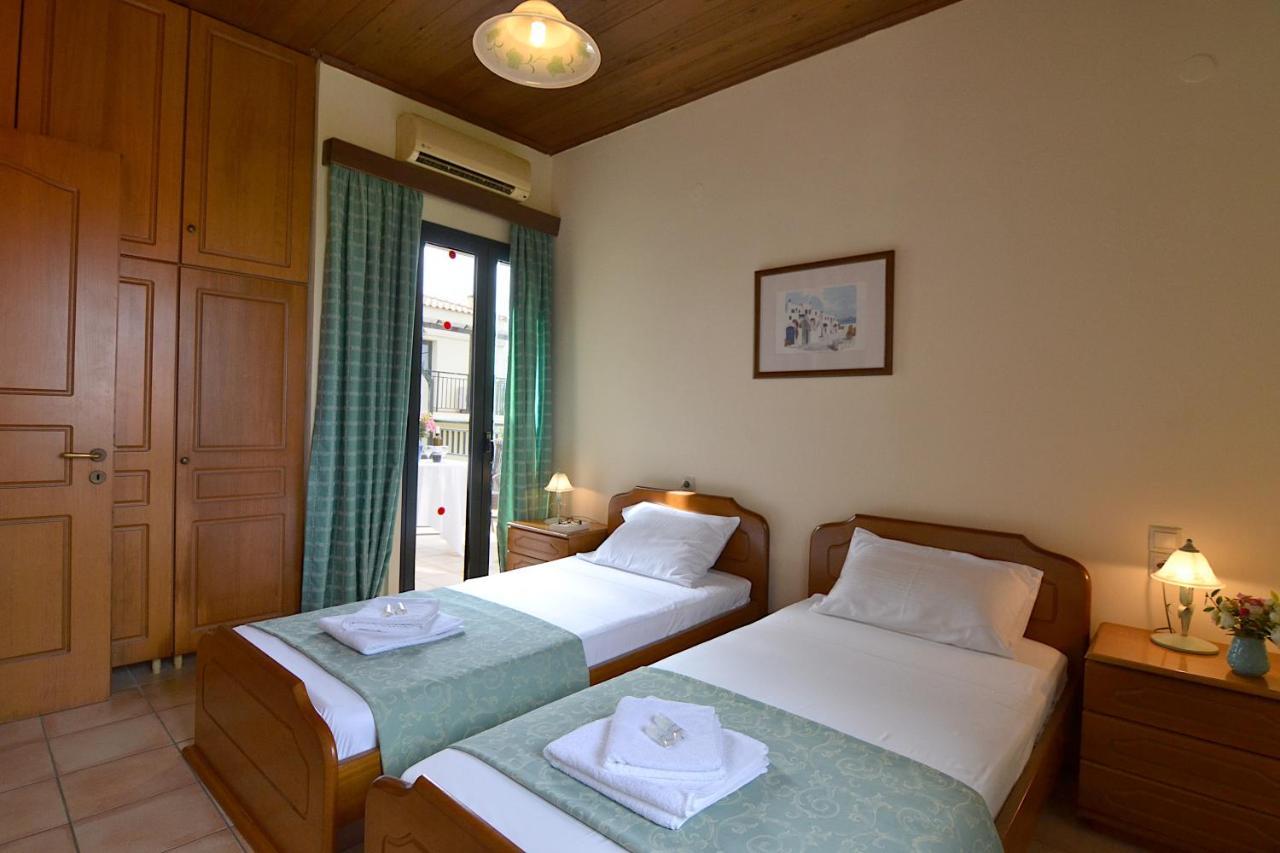 Christina Villas- Minoan Inland Pentamodi Exterior photo