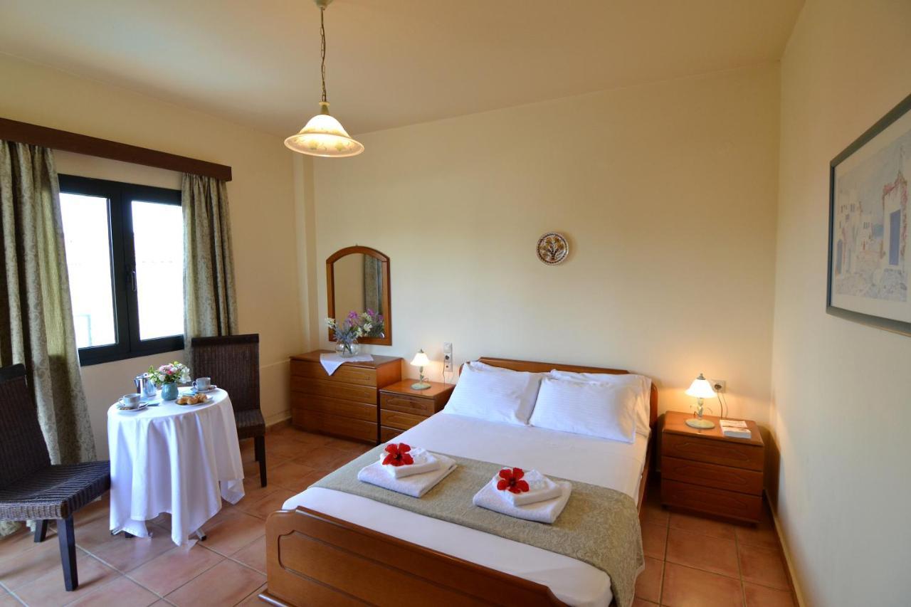 Christina Villas- Minoan Inland Pentamodi Exterior photo